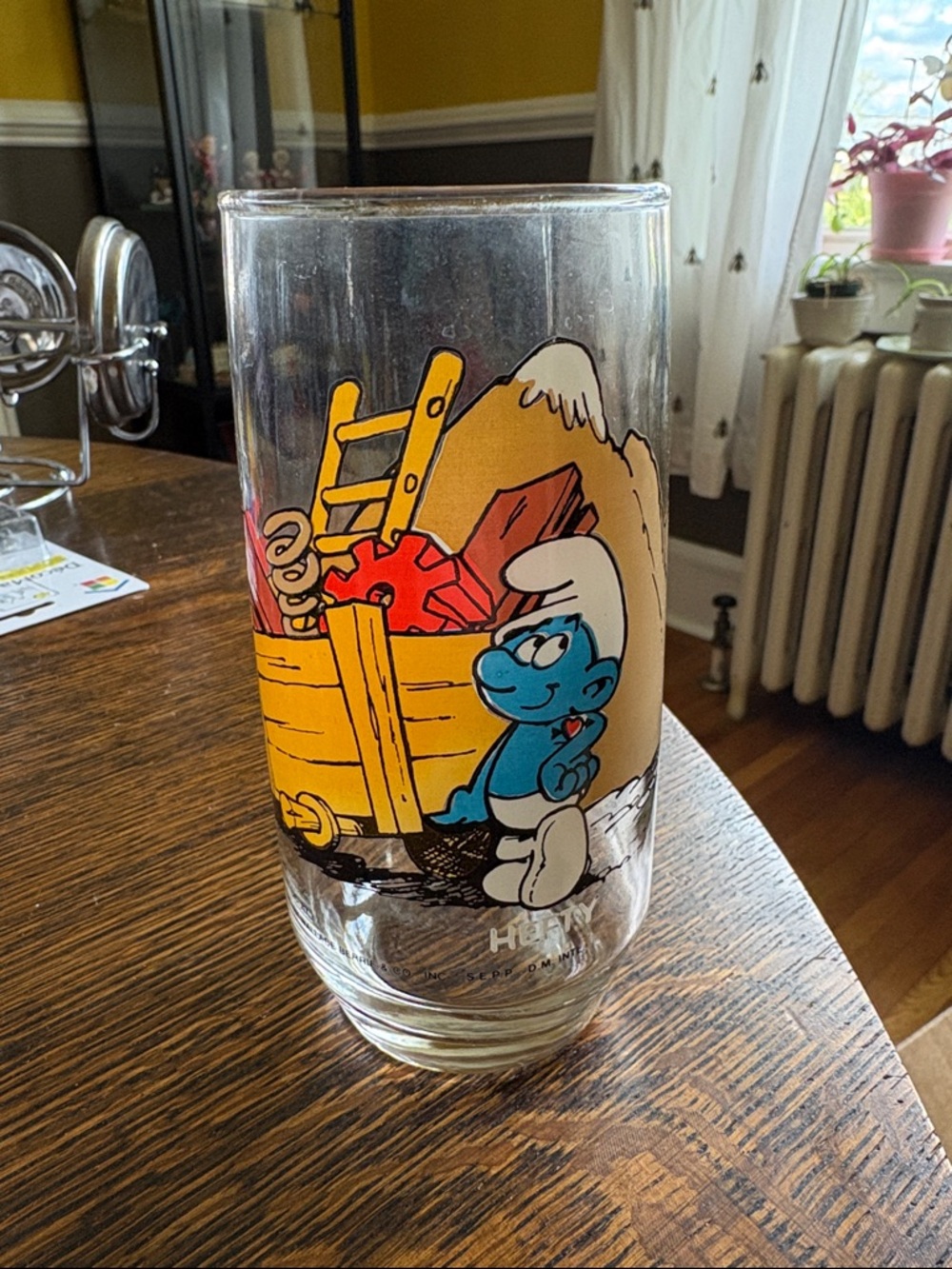 1982 Vintage Hefty Smurf Glass